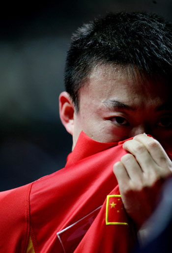 德国队力克印尼队,马琳点燃赛场 德国队力克印尼队,马琳点燃赛场