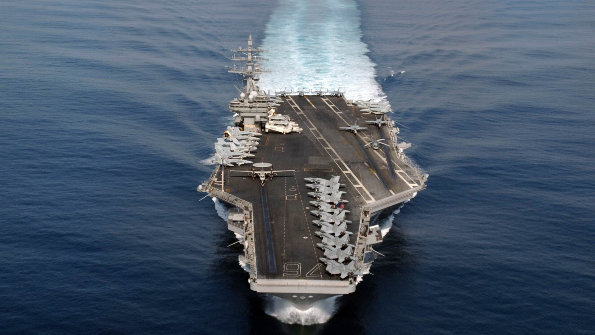 银红对决与独奏时刻,当战术天花板遇见不屈本能