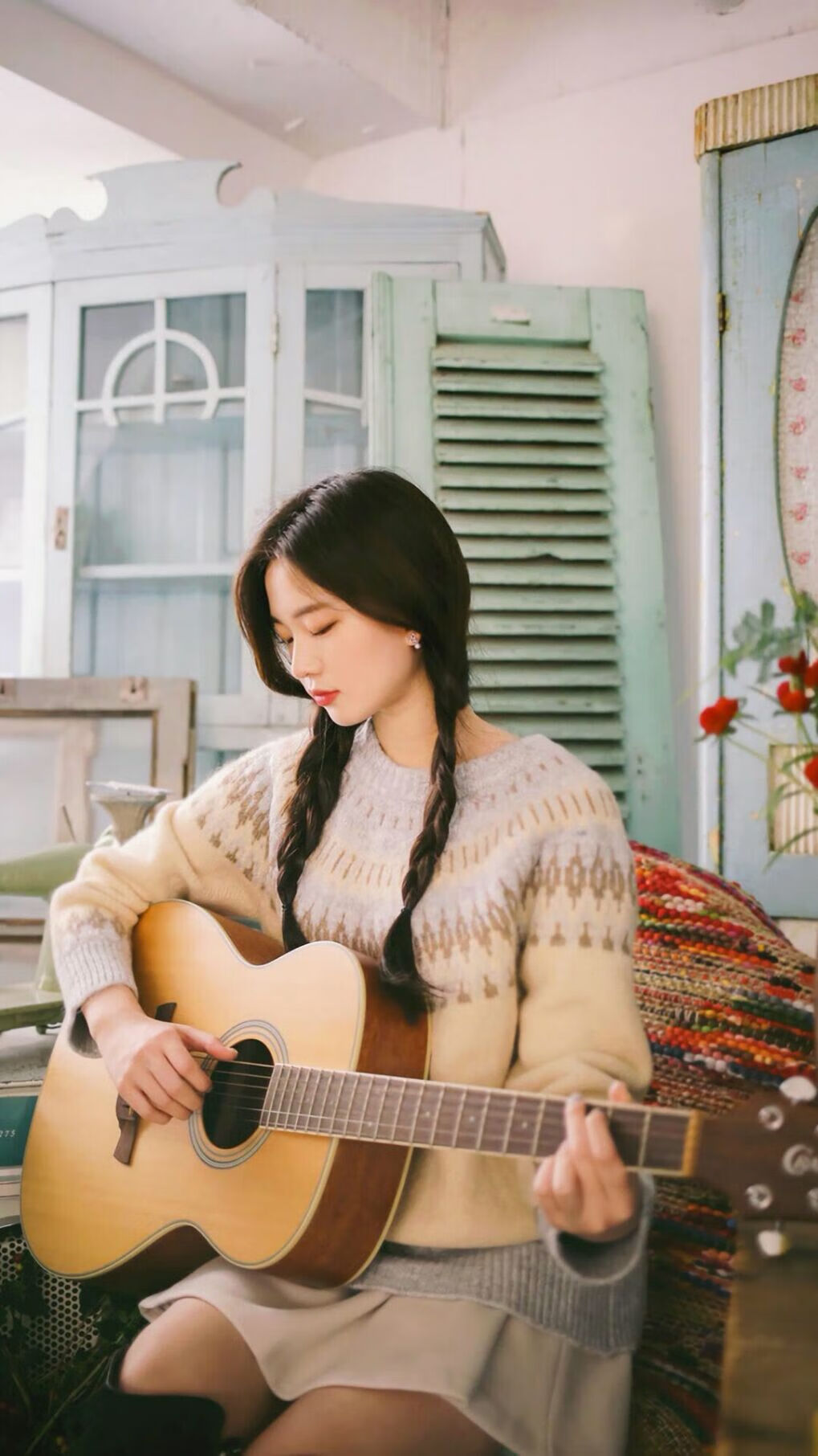 奥斯梅恩扛起全队，冰岛火力压制芬兰，足球赛场上的个人英雄与团队力量