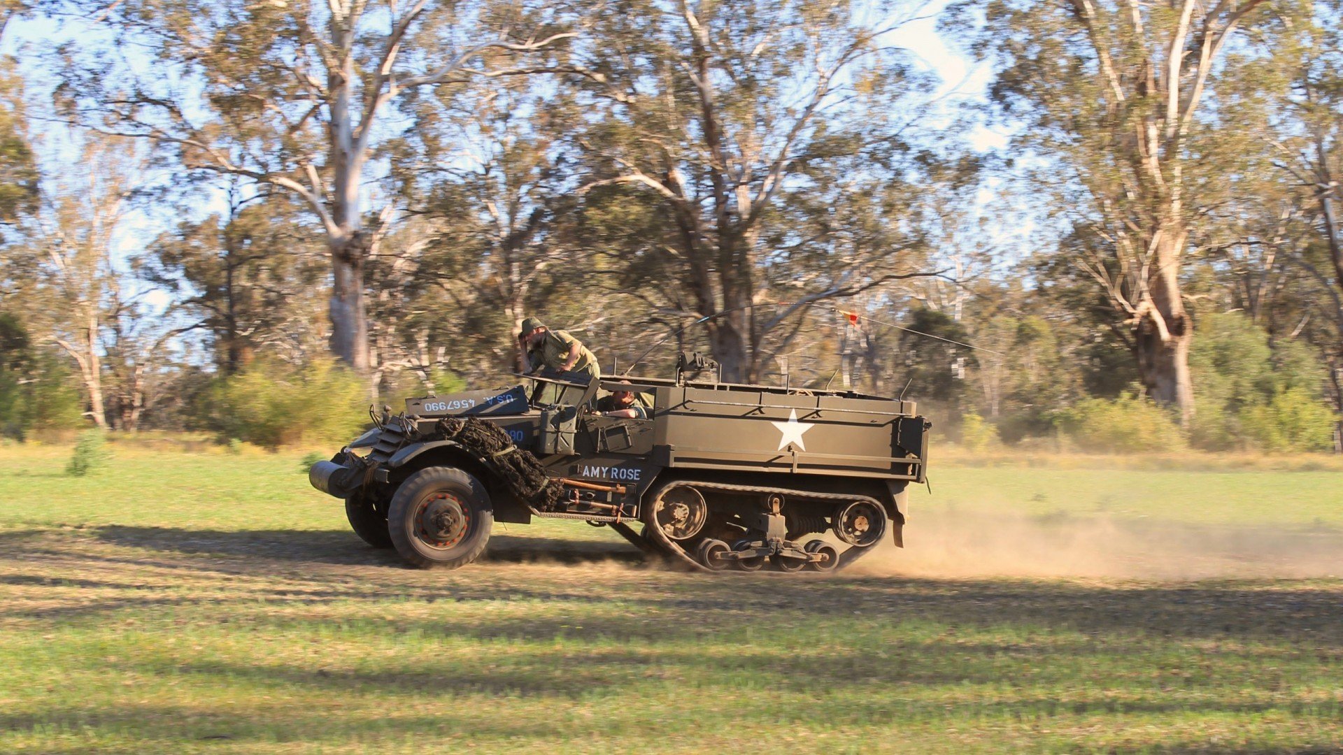 爱游戏官方入口-篮球次元裂痕，当广东宏远在跨维度季后赛淘汰快船，戈贝尔单骑难救主